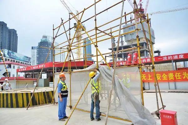 特殊環(huán)境下施工安全防護措施