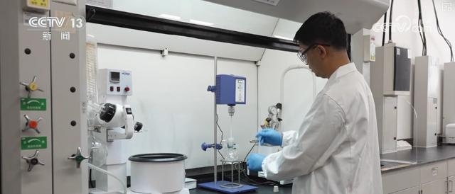碳纖維材料的環(huán)境適應性研究，碳纖維材料環(huán)境適應性，多因素剖析與 行業(yè)新聞 第2張