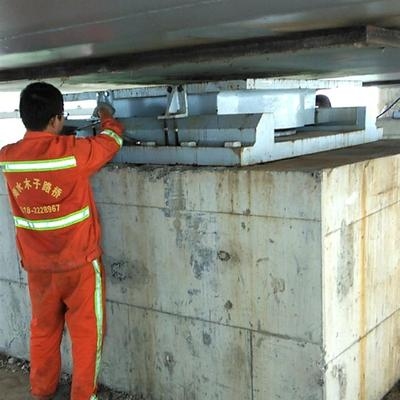 粘鋼板加固梁的清潔保養(yǎng)周期，粘鋼板加固梁清潔保養(yǎng)周期探究 行業(yè)新聞 第3張