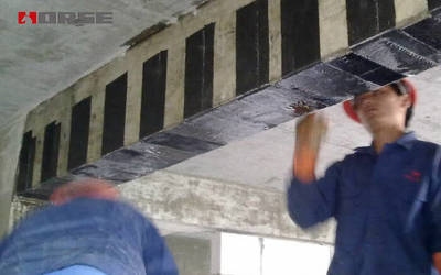 碳纖維布在建筑加固中的應(yīng)用案例，碳纖維布，建筑加固中的神奇布料 行業(yè)新聞 第3張