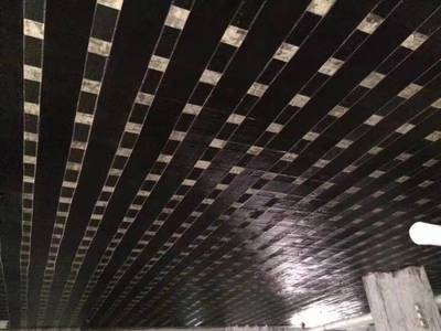碳纖維布在建筑加固中的應(yīng)用案例，碳纖維布，建筑加固中的神奇布料 行業(yè)新聞 第4張