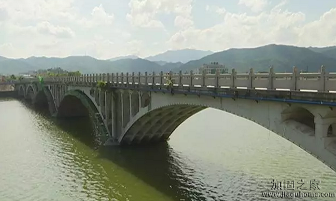 橋梁加固技術(shù)的最新進(jìn)展，橋梁加固技術(shù)，最新進(jìn)展全解析