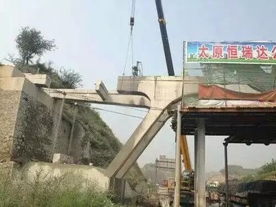 橋梁加固施工中如何減少對鄰近結(jié)構(gòu)影響？橋梁加固施工中減少對鄰近結(jié)構(gòu)影響的優(yōu)化措施研究 行業(yè)新聞 第2張