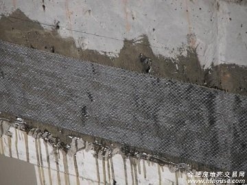 碳纖維布加固技術(shù)的應(yīng)用案例，碳纖維布加固技術(shù)在實(shí)際工程中的應(yīng)用案例分析，碳纖維布加固技術(shù)在實(shí)際工程中的應(yīng)用案例分析 行業(yè)新聞 第4張
